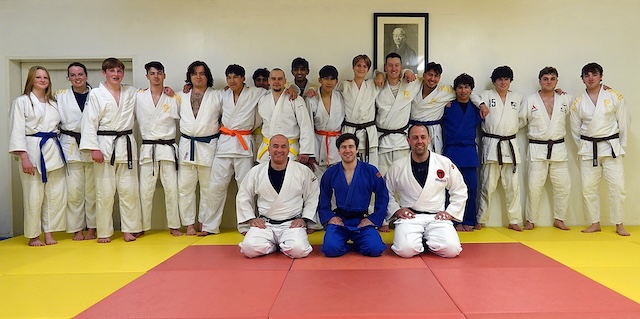 Ultimate Judo adult class with Lloyd Cameron to celebrate his black belt success